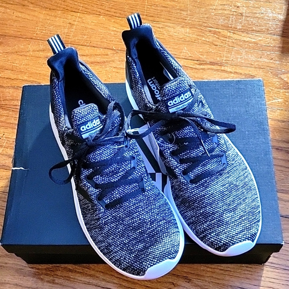 NWB Adidas Lite Racer BYD Cloudfoam - Size 11